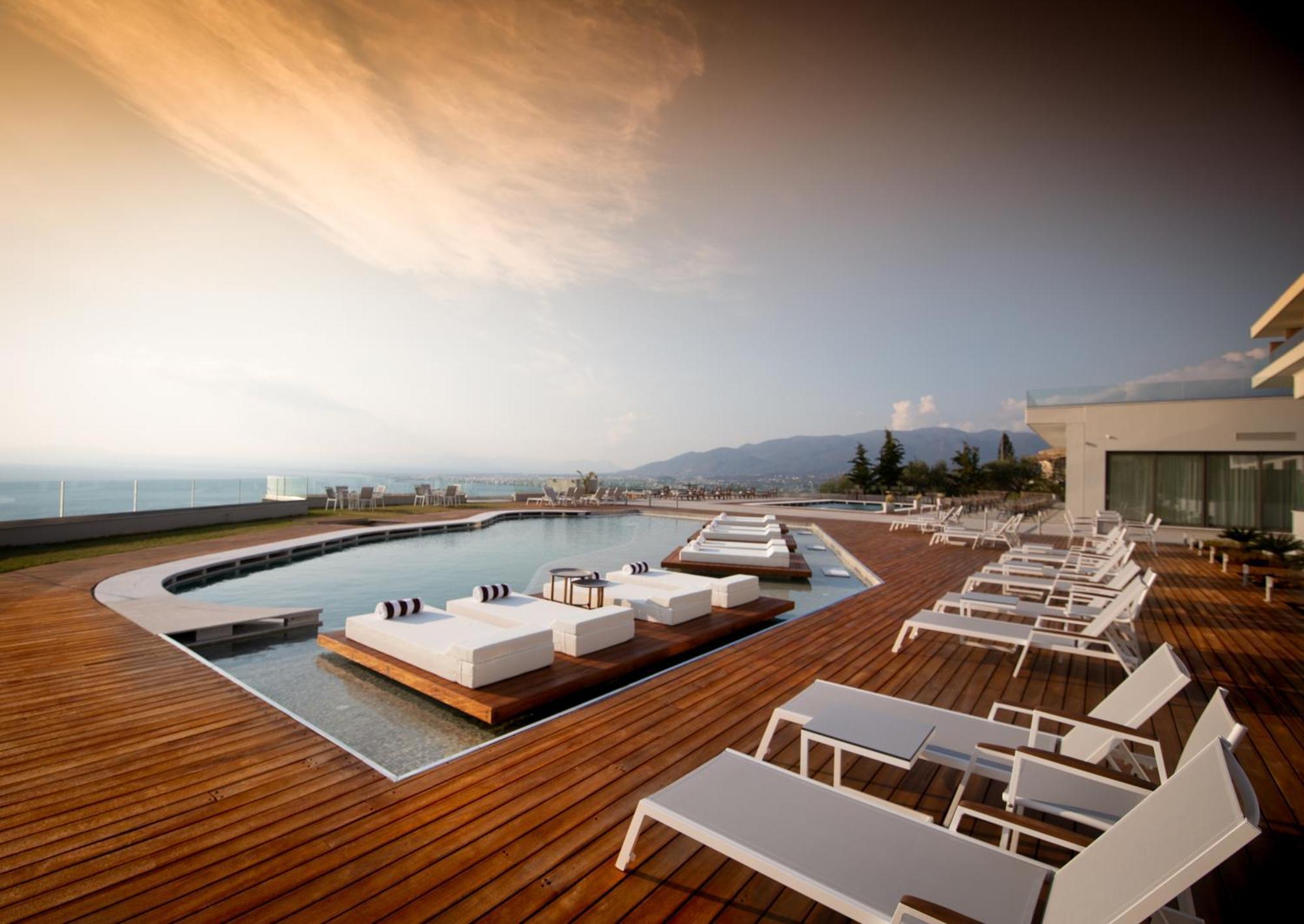 Messinian Icon Hotel & Suites Kalamata Zewnętrze zdjęcie